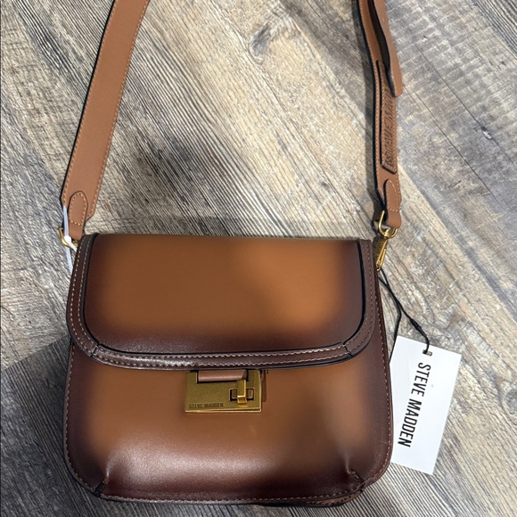 Steve Madden Handbags - Steve Madden Tan Crossbody Bag with Gold Accents
